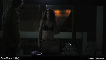 Jade Tailor, Martina Gunjaca e Sarah Bonrepaux in topless