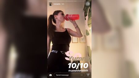 Minijello - Tette carine - Storia su Instagram
