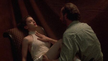 Alyssa Milano - «Poison Ivy 2: Lily» 08