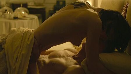 Rooney Mara nuda in una scena di sesso in "Uomini che odiano le donne"