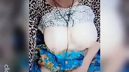 Zuzura Labuan (video privato a pagamento)