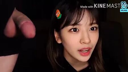 AHN YUJIN MASTURBAZIONE MANUALE