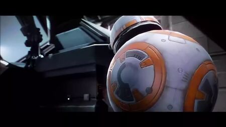 Rey scopata da una macchina del sesso