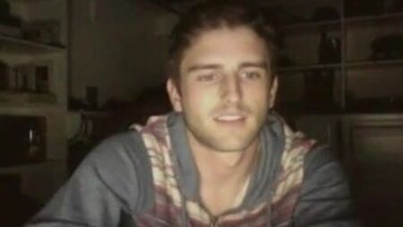 Splendida videochat gay per masturbarsi
