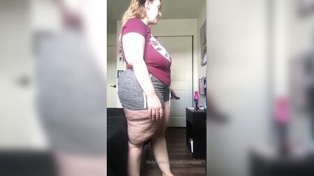 Jessica: formosa, sexy, con cellulite su glutei e cosce, twerking 5