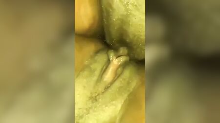 Lesbiche con clitoridi grandi