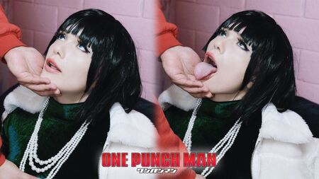 Una ricca sgualdrina diventa la tua schiava sessuale - Fubuki Cosplay (One Punch Man)