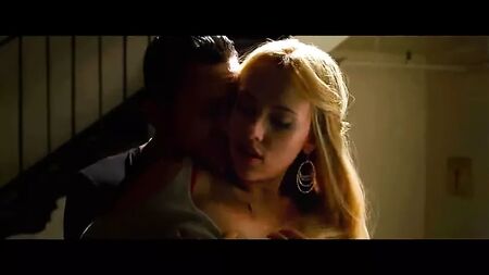 La scena di sesso bollente di Scarlett Johansson