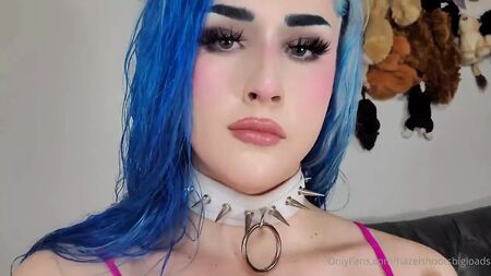Hazel Lush: eiaculazioni abbondanti
