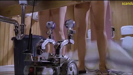 Jennifer Walcott in «American Pie: Band Camp», ScandalPlanet.Com