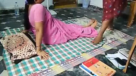 Sailaja, insegnante di telugu 4