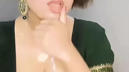 Ragazza bengalese. Chiamami Sherni Lovely Ghosh