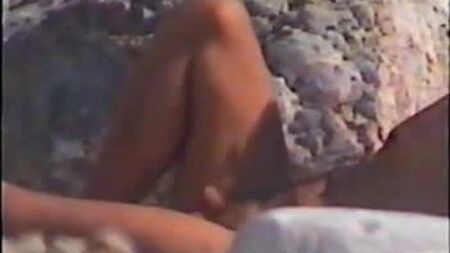 spiaggia per nudisti 7
