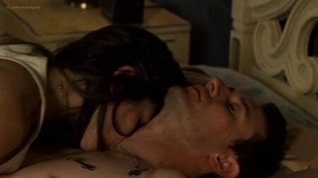 Jamie Lynn Sigler, Beneath the Dark, scene di sesso