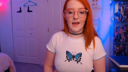 La studentessa americana Cherry Fae adora comportarsi da ragazzaccia