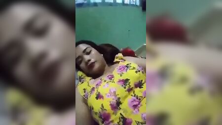 Videochiamata nepalese, figa