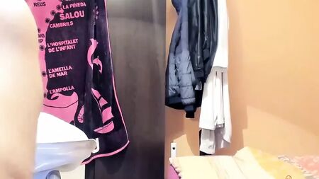 Una coppia di Varna scopa e si scopa
