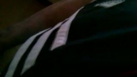 Pantaloncini da calcio Adidas neri con striscia bianca