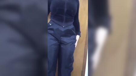 Pantaloni in nylon Adidas