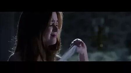 Isla Fisher in "Due single a nozze"