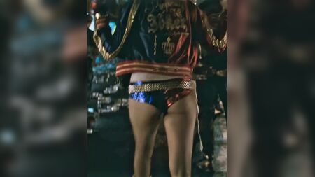Margot Robbie - Una foto del suo fondoschiena in «Suicide Squad»