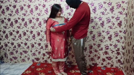 "Indian Tailor" è la seduzione di Khobsorat Bhabhi