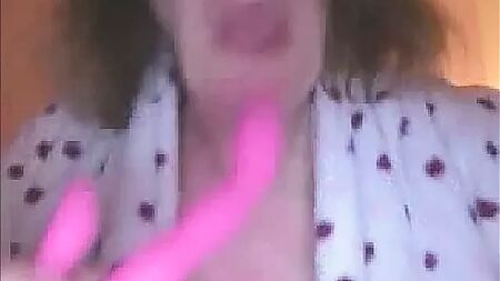 55 anni, di Torquay, in webcam