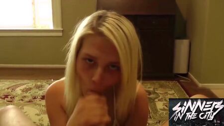 COME SEDURRE LA TUA SEXY FIGLIAASTRA - AUBREY GOLD