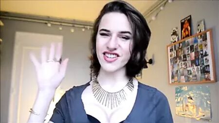 Splendido tutorial di trucco della crossdresser Galice e outfit carinissimo