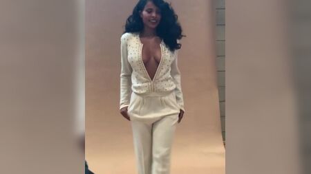 Sanaa Lathan: un dietro le quinte super sexy!!!! 2019