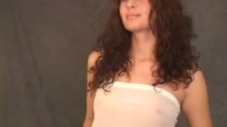 Melissa Jean prima di posare per Playboy