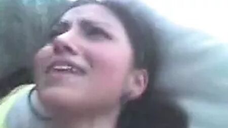 Una sexy moglie indiana del Punjab scopata con violenza dal marito