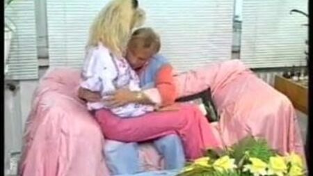 Porno con tute sportive e giacche a vento tedesche degli anni '80