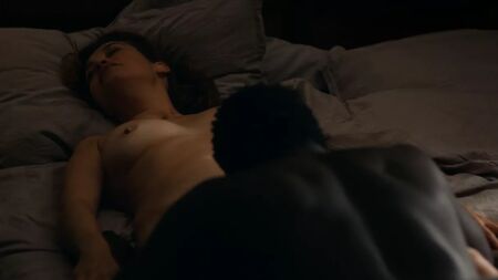 Emmanuelle Devos nuda in Amin (2018)