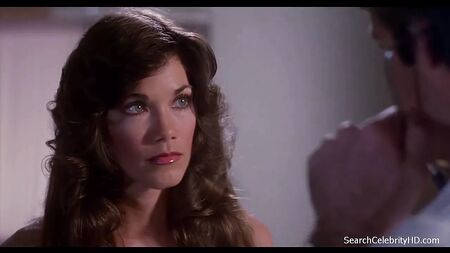 Barbi Benton nuda - Massacro in ospedale