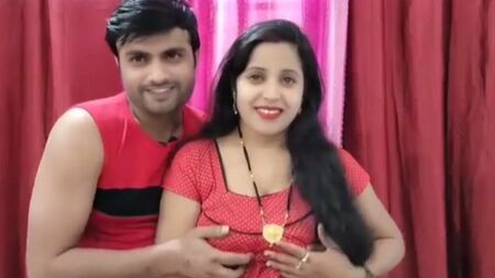 "Chachi ki chut ka bhosada ban gaya" in versione audio in hindi