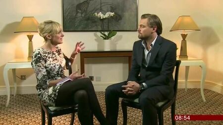 Le splendide gambe di Louise Minchin