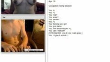 Ragazza sottomessa su Chatroulette