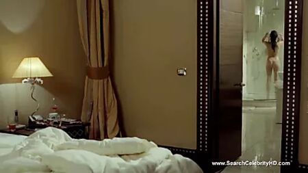 Natalia Avelon nuda - Strike Back Stagione 2