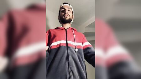 Obbedisci a quest'uomo eterosessuale