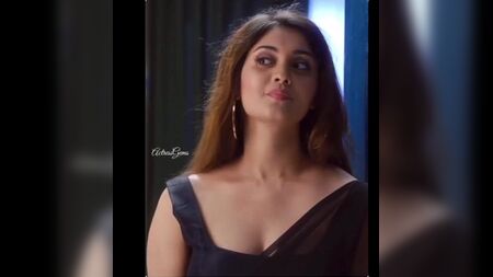 Come On Surbhi Puranik