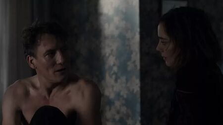 Dark Stagione 1 Episodio 1 - Scena di sesso