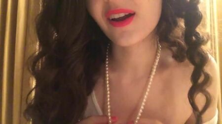 Hungry.L Maglietta bagnata ASMR senza censure