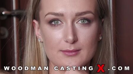 Elena Lux (Casting X) [2021, anale, intervista, striptease, ragazza pattinatrice, Pierre Woodman, 1080p]
