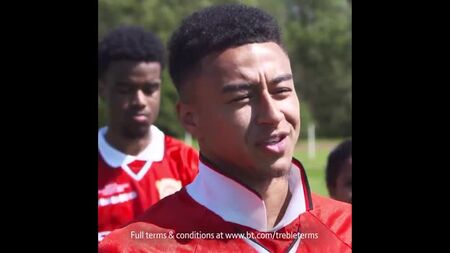 Jesse Lingard e Marcus Rashford tentano di ricreare il gol di Ole Gunnar Solskjaer