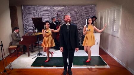 Scott Bradlee Postmodern Jukebox - Umbrella (feat. Casey Abrams The Sole Sisters)
