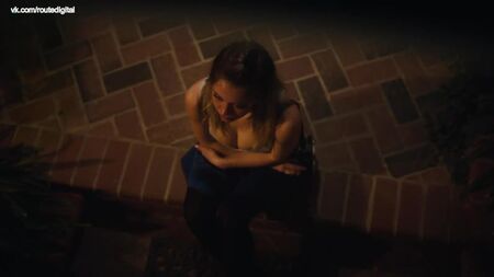 Hunter Schafer nudo, Alexa Demie, Sydney Sweeney sexy - Euphoria (2019) s1e4 HD 1080p Guarda Online