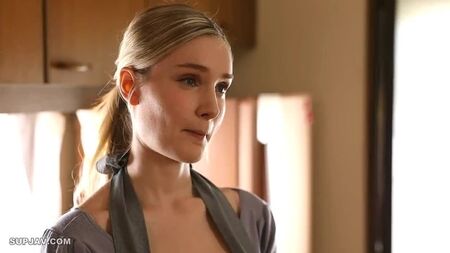JAV HD (senza censure) JUL-990 Durante la gravidanza di mia moglie, ho fatto sesso con mia suocera ... Lily Hart