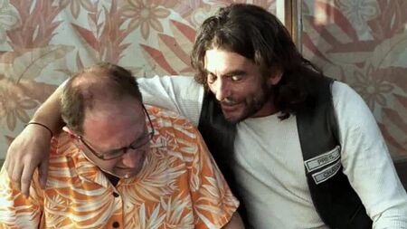 Amen / Suore nude con grandi pistole (2010) HDRip