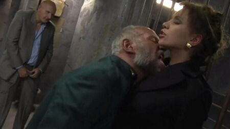 Porno crudele nel territorio carcerario